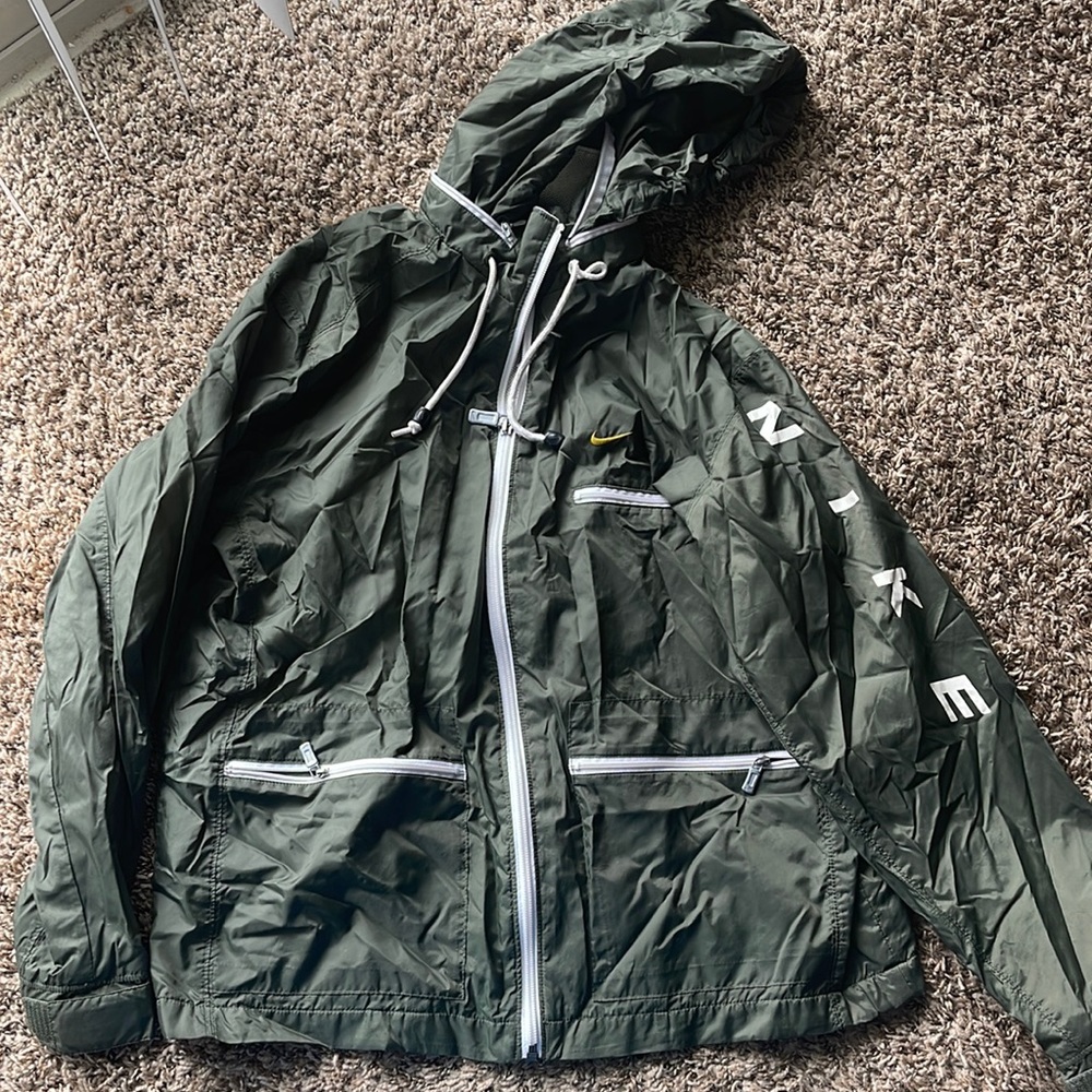 Nike Windreaker